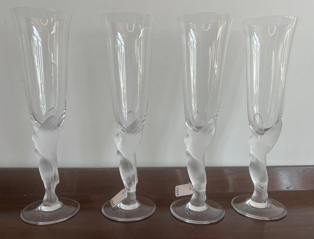 Set of four French Fabergé-branded 'Kissing Dove' champagne flutes, late 20th century