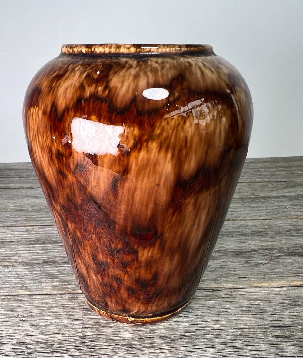 Australian pottery vase with mottled brown glaze, impressed 5G-