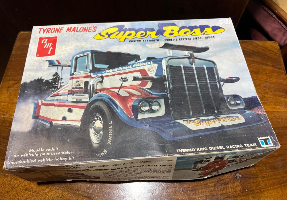 Kenworth 'Super Boss' model truck kit, plastic construction, 1970s–1980s