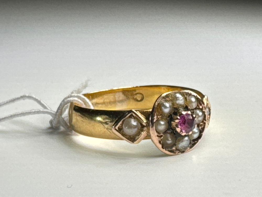 Victorian 22ct gold ring set with central ruby and ten natural sea pearls, circa 1880s