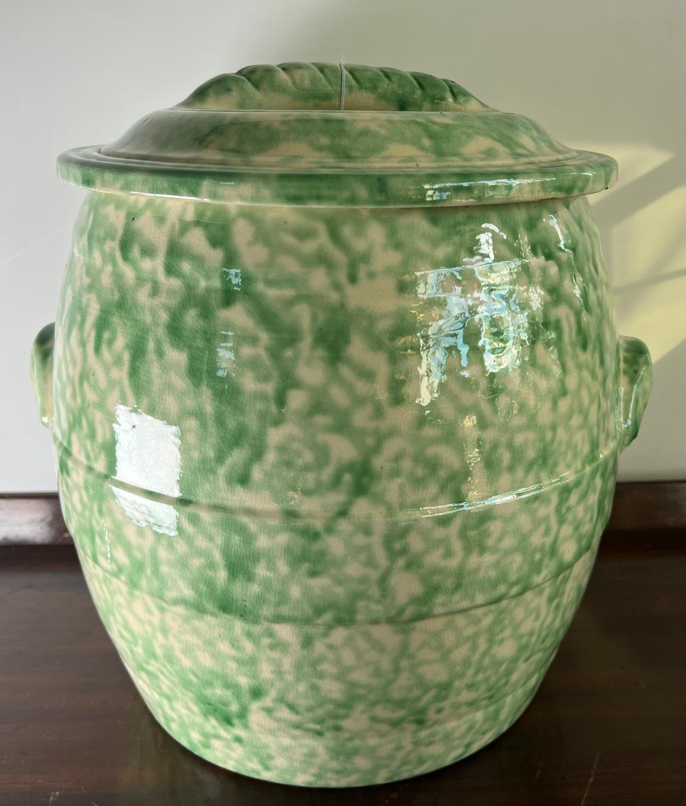 Large green spongeware glazed crock and cover, early 20th century,